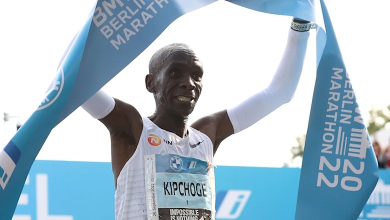 Elim Kipchoge broke his own world record at Berlin Marathon 2022 - Photo 2