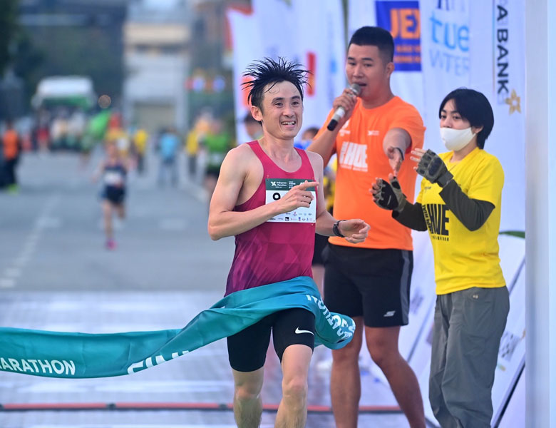 National Athletics Athletes sweep the VnExpress Marathon Imperial Hue - Photo 6