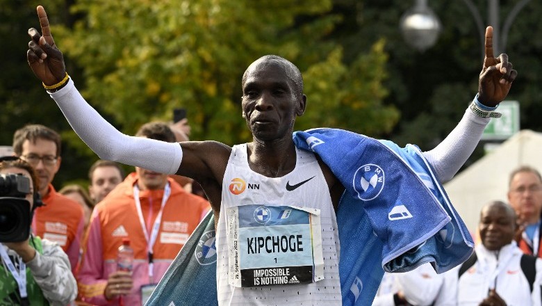 Elim Kipchoge broke his own world record at Berlin Marathon 2022 - Photo 1