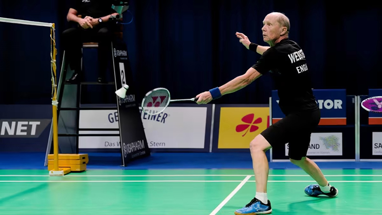 The 71 -year -old withdrawal from the American badminton tournament 2025 - Photo 1