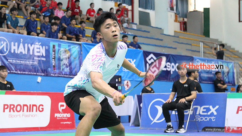 Vietnamese badminton lost to China at the Asian Youth Championship - Photo 1
