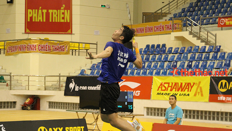 Duc Phat lost to the Belgian player, stopped in the first round of the world badminton championship - Photo 1